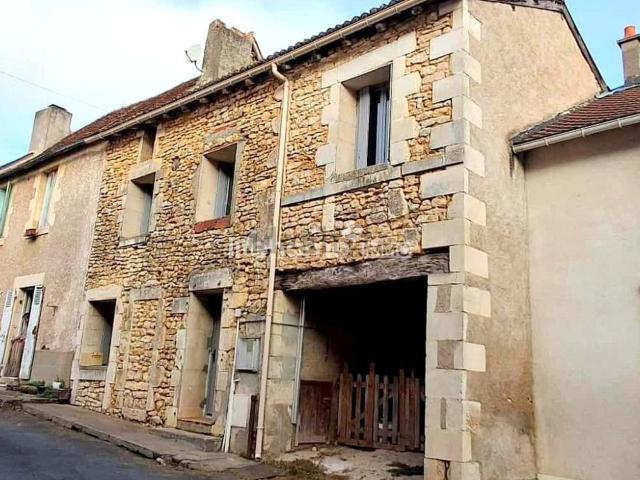 Maison vente à La Billardière, Archigny