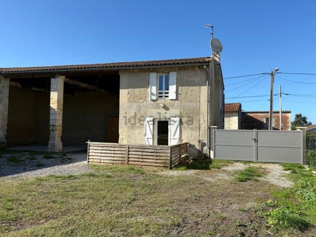 Maison location à Saint-Seurin-de-Cadourne, Gironde