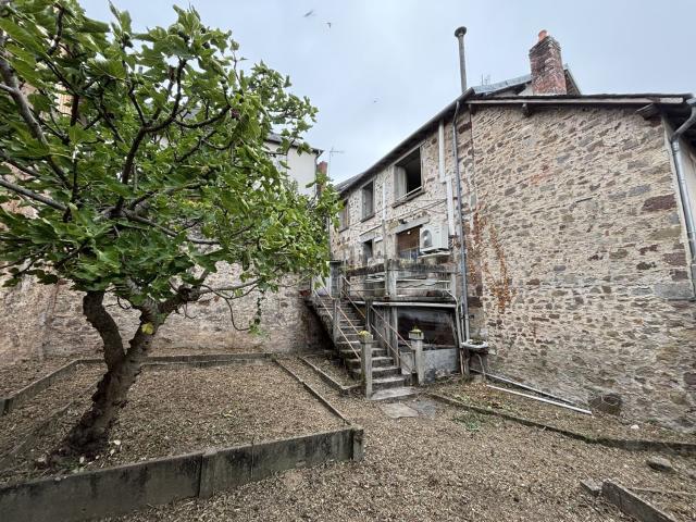 Maison vente à Le Coulaud, Vignols