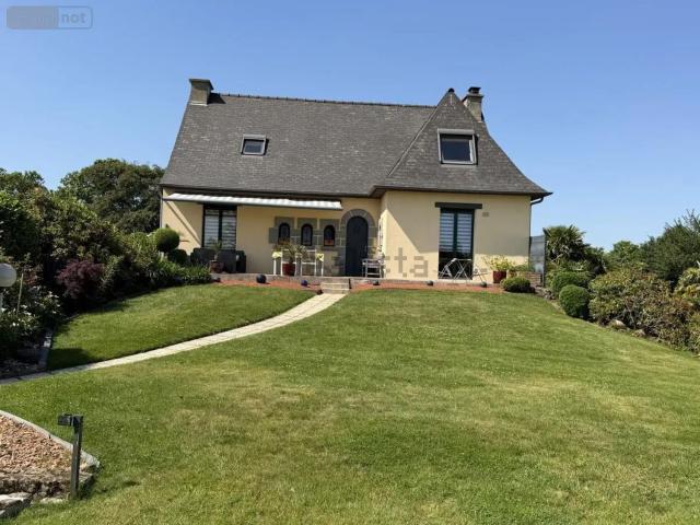 Maison vente à Le Tehel, Saint-Symphorien