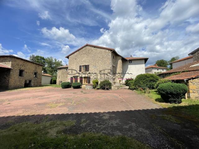Maison vente à La Croix, Saint-Symphorien-de-Lay