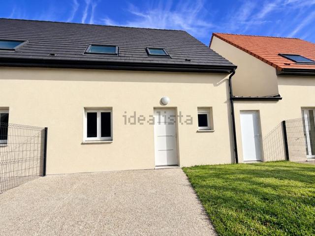 Maison location à Saint-Vaast-en-Chaussée, Somme