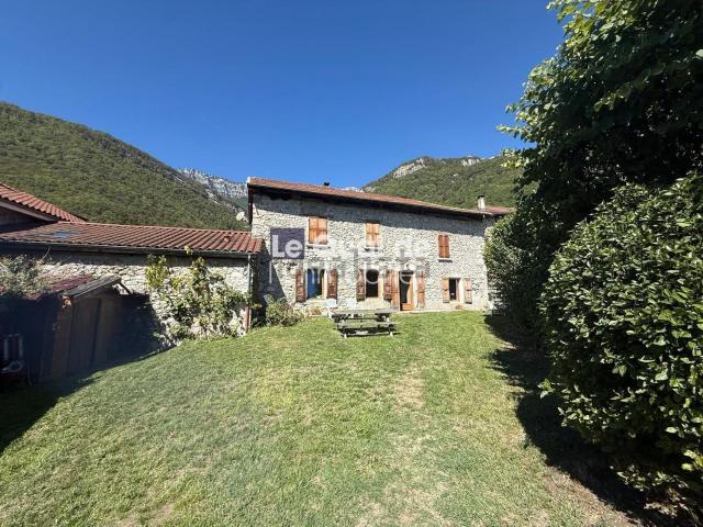 Maison vente à Montalieu, Saint-Vincent-de-Mercuze
