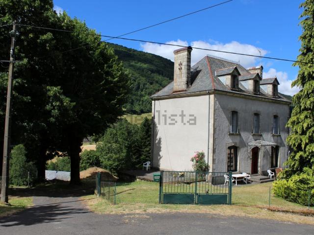 Maison vente à Buron de Veirières, Saint-Vincent-de-Salers