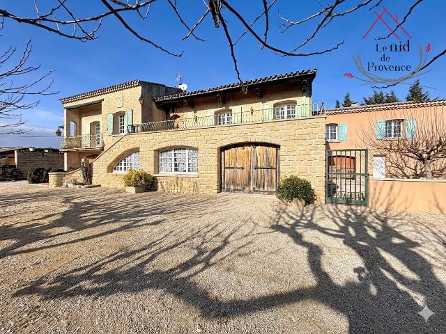 Maison vente à Carpentras, Sainte-cécile-les-vignes