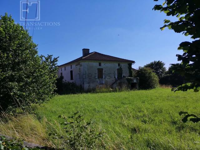 Maison vente à La Neuillie, Sainte-Croix-de-Mareuil