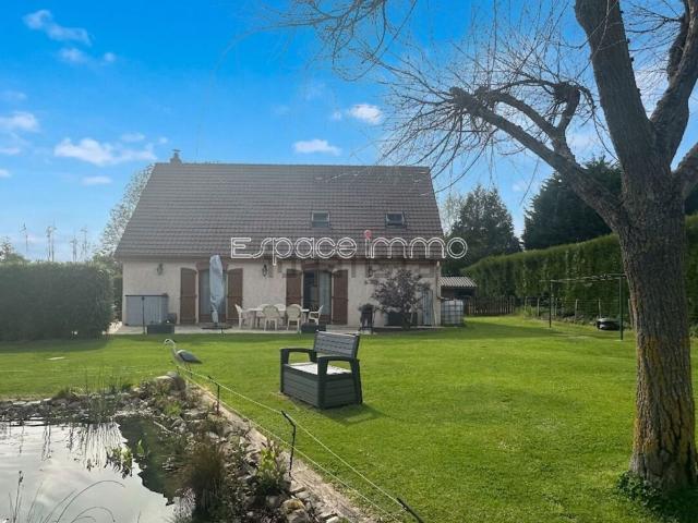 Maison vente à Sainte-Croix-sur-Buchy, Seine-Maritime