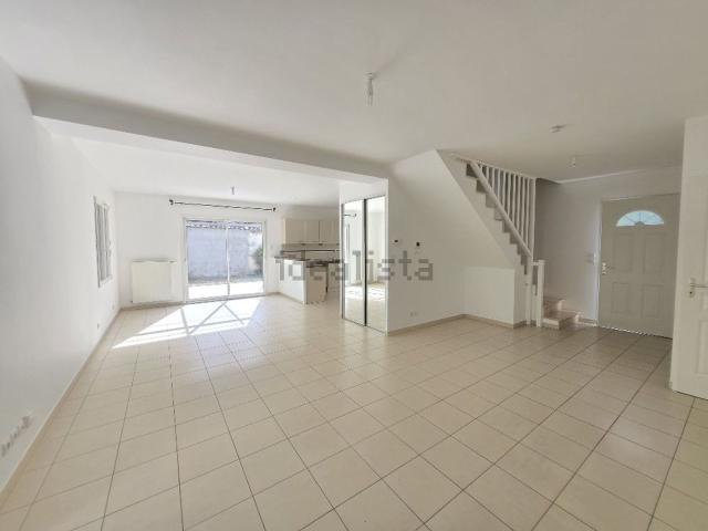Maison location à Les Balmes – Montray, Sainte-Foy-lès-Lyon