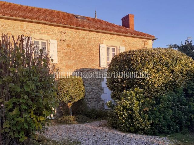 Maison vente à Sainte-Hermine, Saint-Jean-d'Hermine