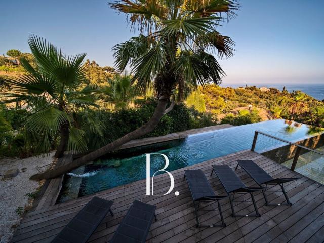 Maison vente à Chataigne, Sainte-Maxime
