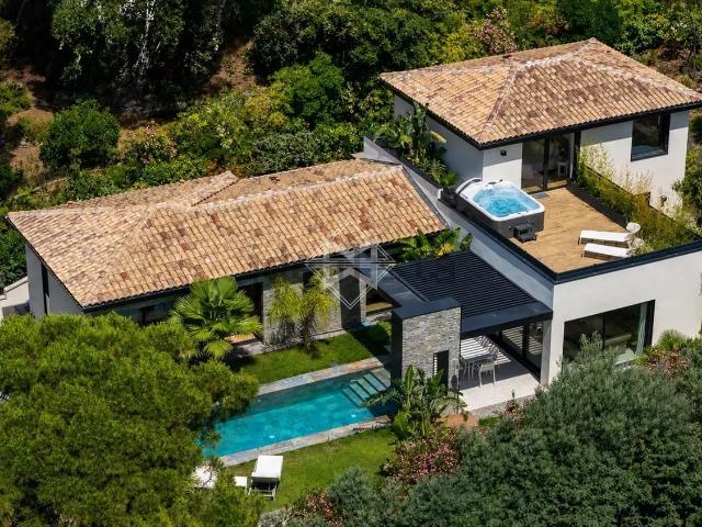 Maison vente à Chataigne, Sainte-Maxime