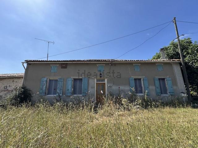 Maison vente à Fagots, Sainte-Ramée
