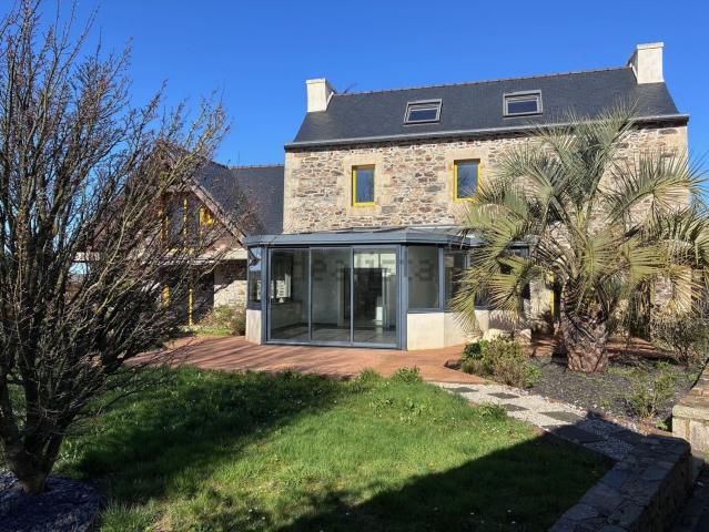 Maison vente à Penhoadig, Sainte-Sève