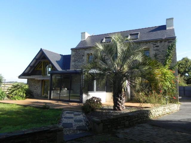 Maison vente à Penhoadig, Sainte-Sève