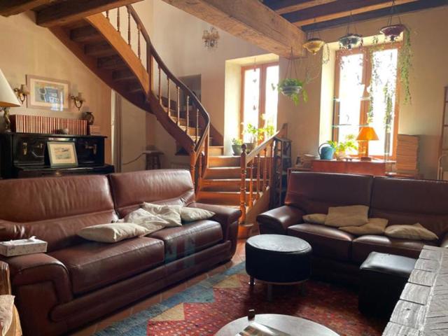 Maison vente à Bourges, Sainte-solange