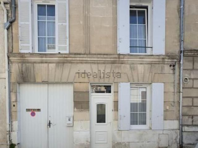 Maison vente à Saint-Pallais, Saintes