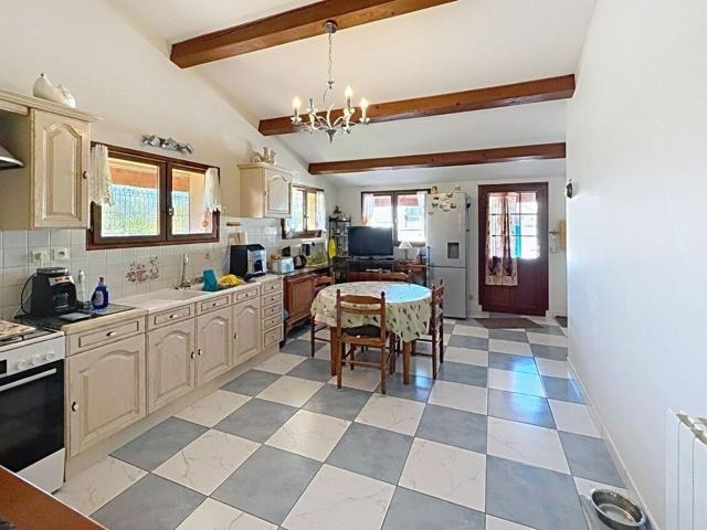 Maison vente à Saint-Pallais, Saintes