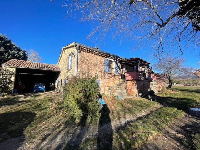 Maison vente à La Petite Bastide, Salignac