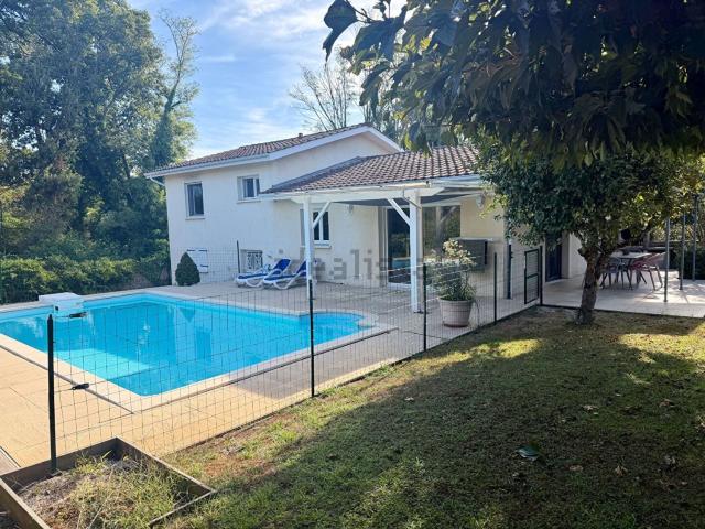 Maison vente à Argileyre, Salles