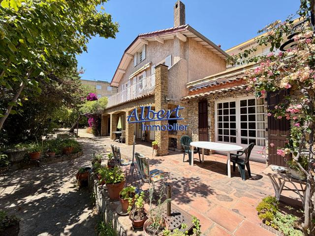 Maison vente à Arrondissement de Toulon, Sanary-sur-mer