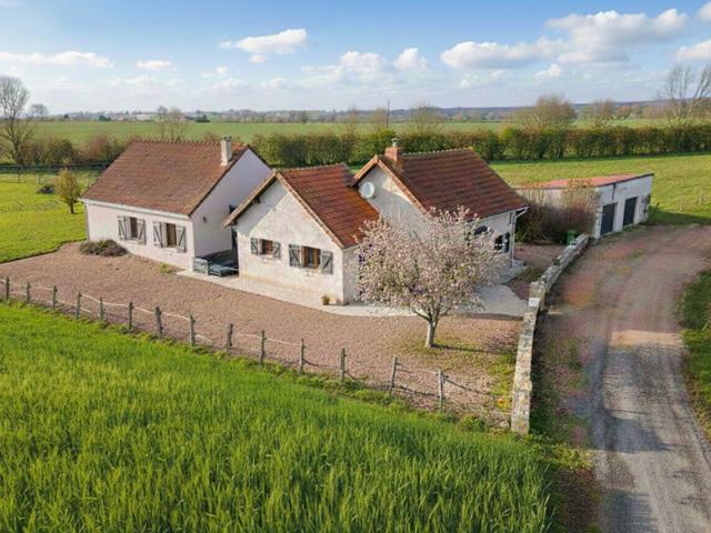 Maison vente à Vichy, Boucé