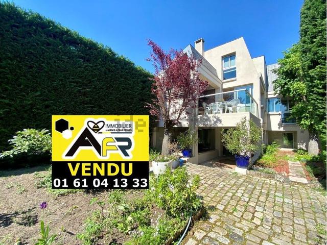 Maison vente à La Croix Blanche, Sartrouville