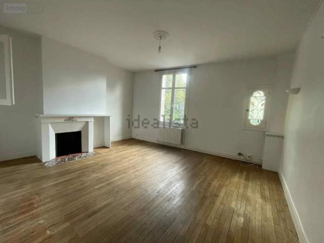 Maison vente à Saumur