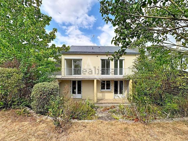 Maison vente à Saint-Hilaire-Saint-Florent, Saumur