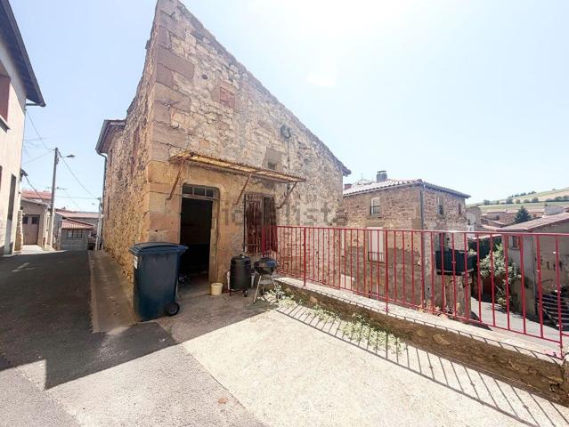 Maison vente à Sauvagnat-Sainte-Marthe, Puy-de-Dôme