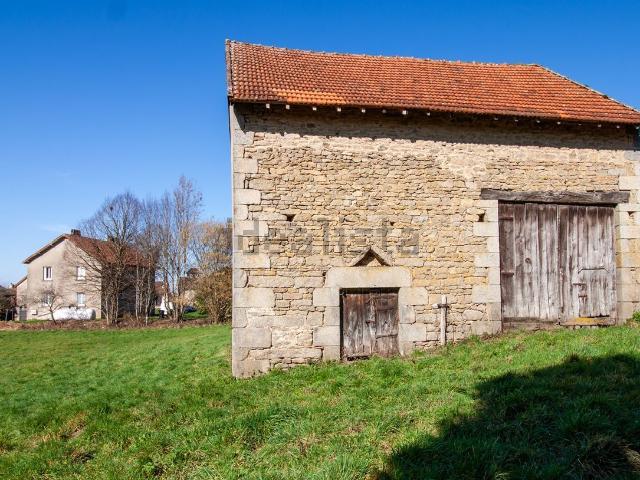 Maison vente à Le Gourgeaud, Savennes