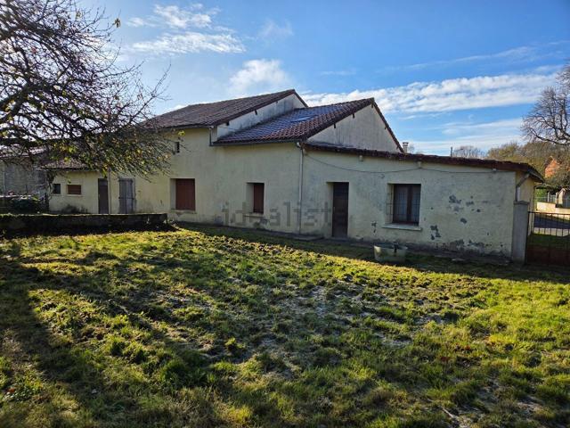 Maison vente à La Varonniere, Savigné