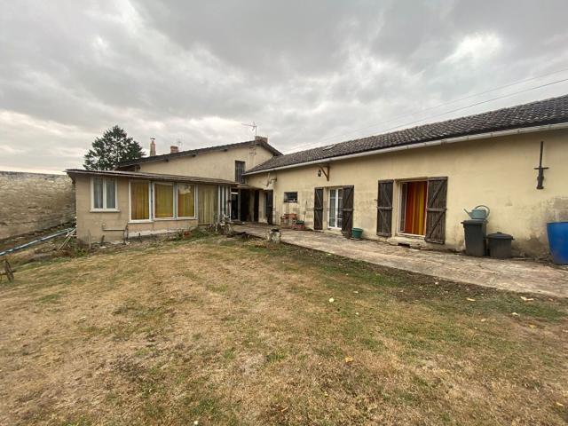 Maison vente à Cezay, Savigny-sous-Faye
