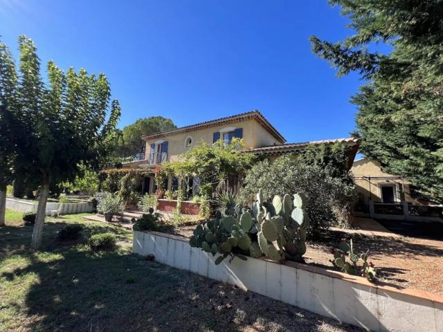 Maison vente à France métropolitaine, Cotignac