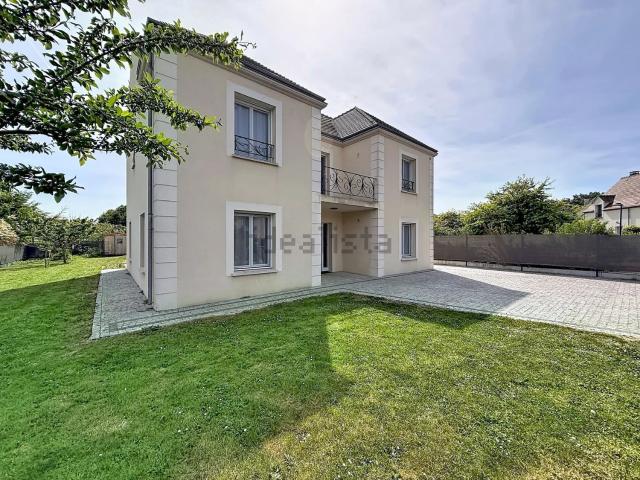 Maison vente à Le Bourg, Semoy
