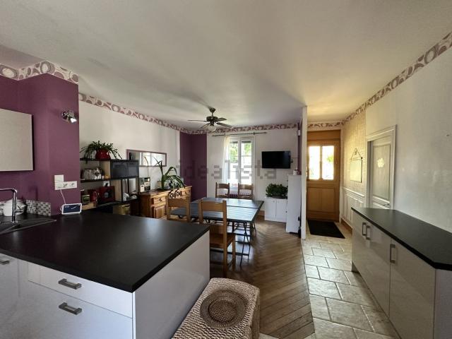 Maison vente à Le Bourg, Semoy