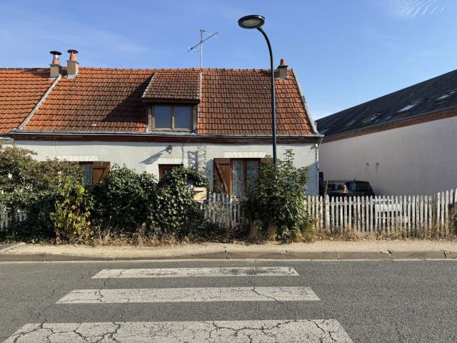 Maison vente à Le Bourg, Semoy