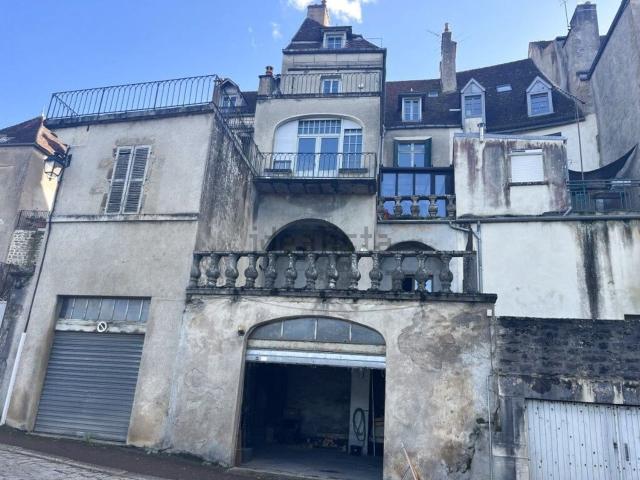 Maison vente à Semur-en-Auxois, Côte-d'Or