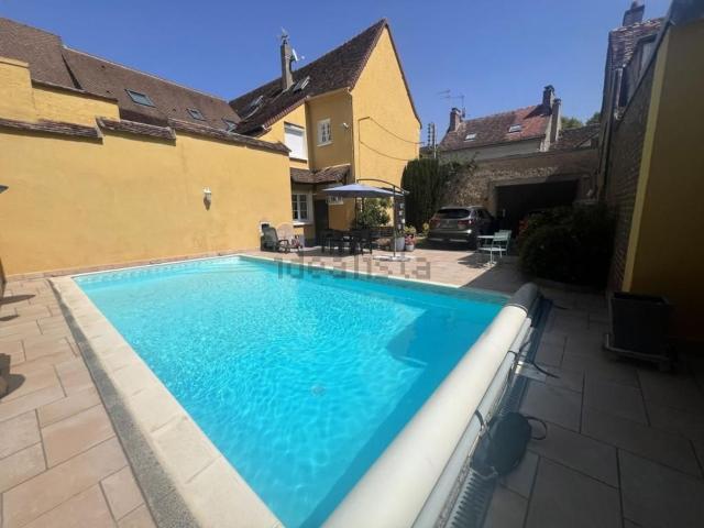 Maison vente à Sens, Yonne