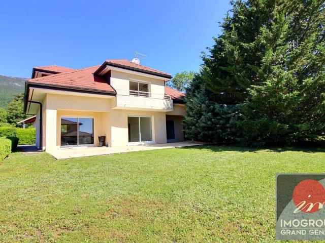 Maison vente à Gex, Auvergne-Rhône-Alpes