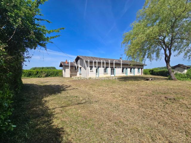 Maison vente à Bourg-en-Bresse, Saint-trivier-de-courtes