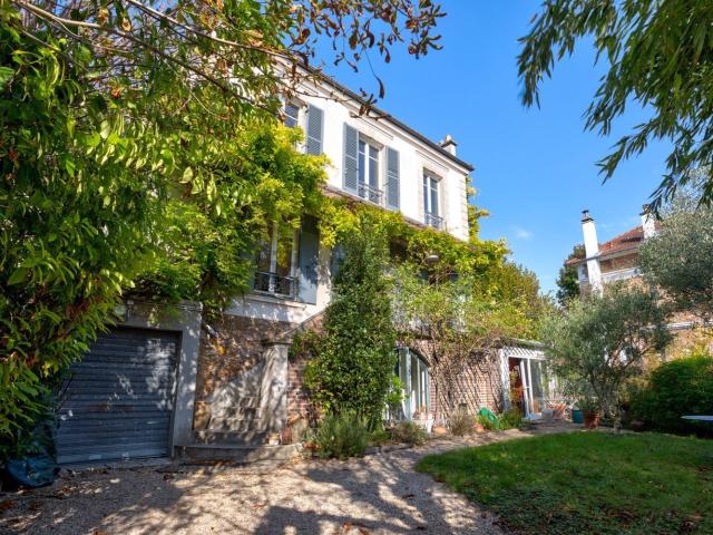 Maison vente à Les Bruyères, Sèvres