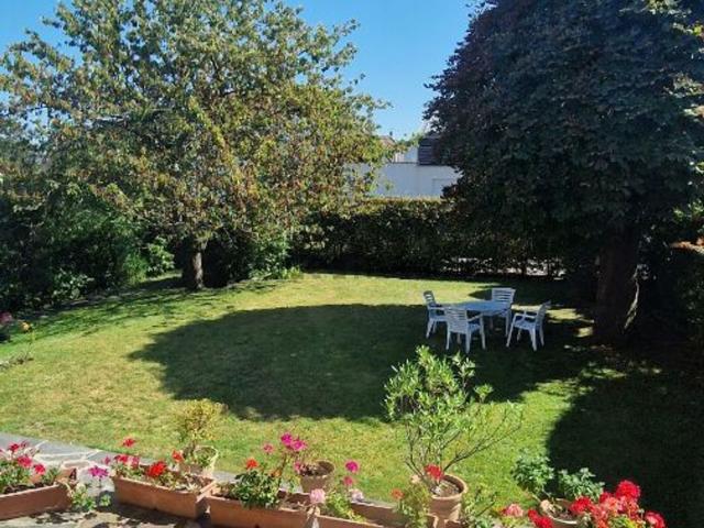 Maison vente à Les Bruyères, Sèvres