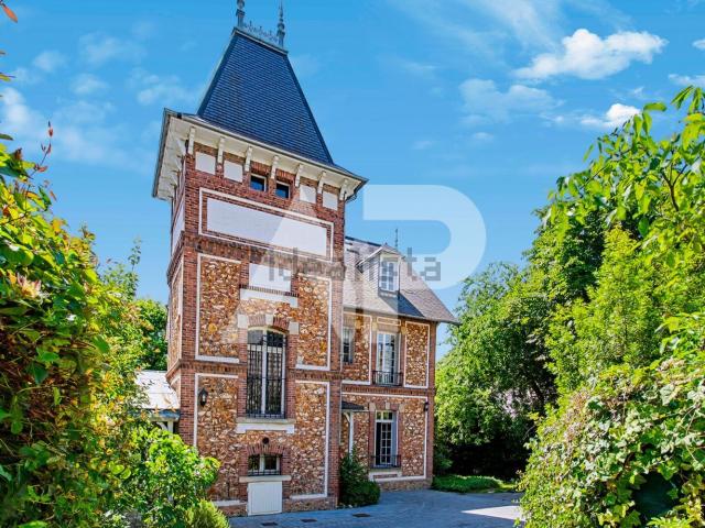 Maison vente à Les Closeaux, Sèvres
