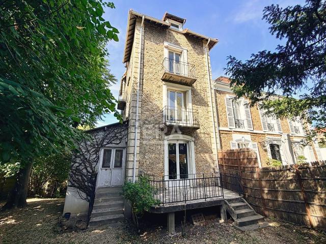 Maison vente à Les Bruyères, Sèvres