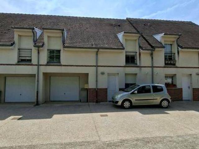 Maison location à Villeneuve-Saint-Vistre, Villeneuve-Saint-Vistre-et-Villevotte
