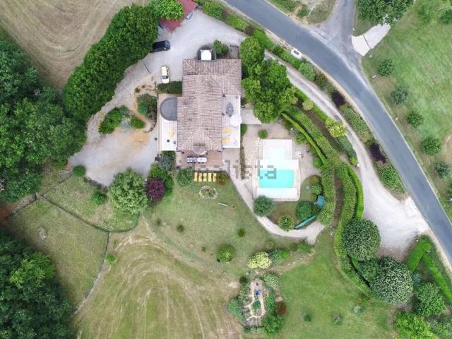 Maison vente à La Fontaine, Simeyrols
