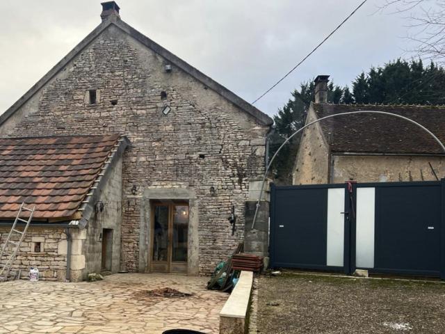Maison vente à Les Simons, Sougères-en-Puisaye