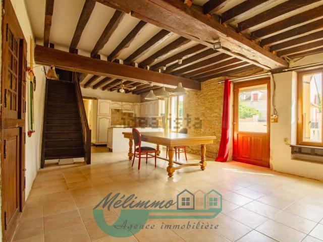 Maison vente à Les Simoneaux, Sougères-en-Puisaye