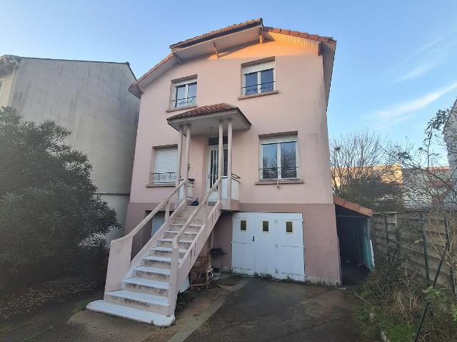 Maison location à Saint-Nazaire, Saint-nazaire