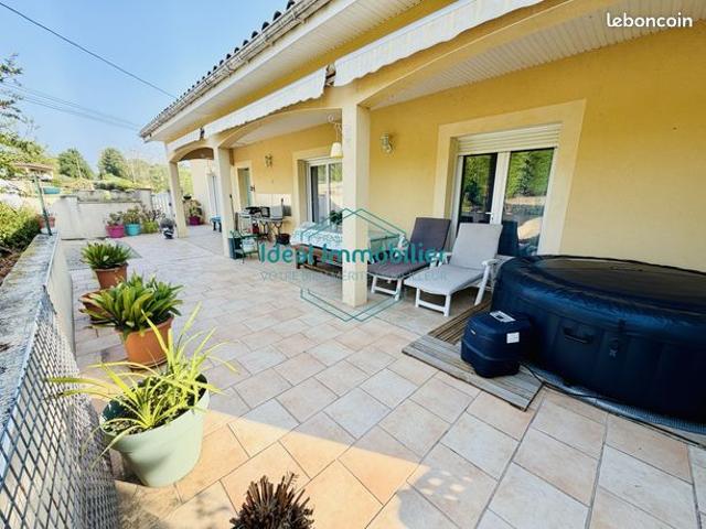 Maison vente à Villefranche-de-Rouergue, Sonnac